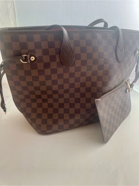 Daisy Rose Checkered Tote Bag with Matching Zip Pouch NWOT